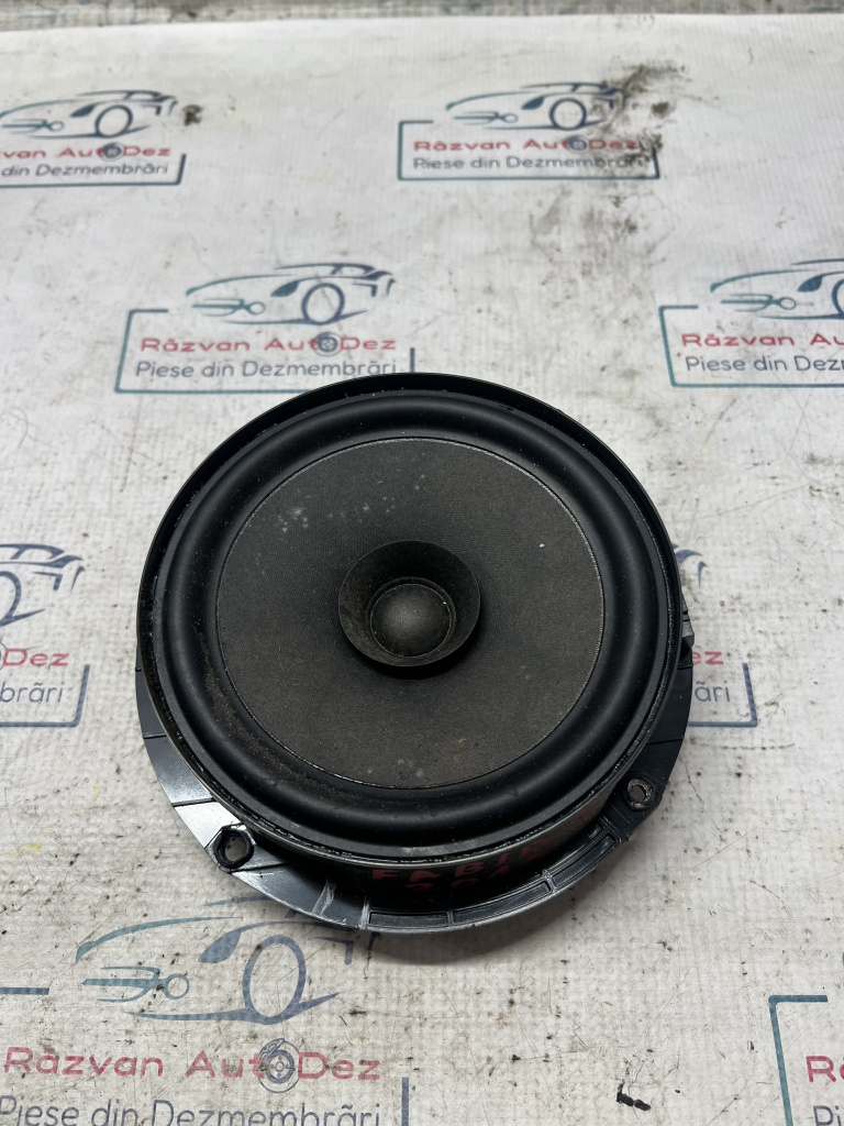 Boxa stanga spate Skoda Fabia 3 2015