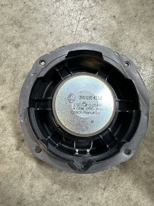 Boxa stanga spate Skoda Kamiq - Motorina 2024, -