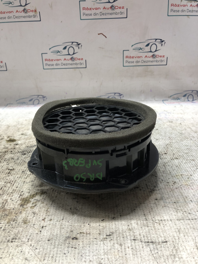 Boxa stanga spate Skoda Superb 3 2016, 3V0035411A