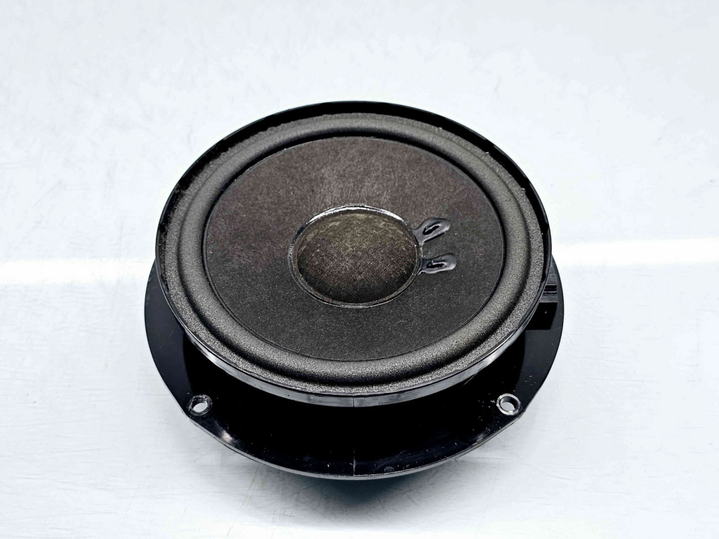 Boxa stanga spate Skoda Yeti (5L) [Fabr 2009-2020] 5L0035411E