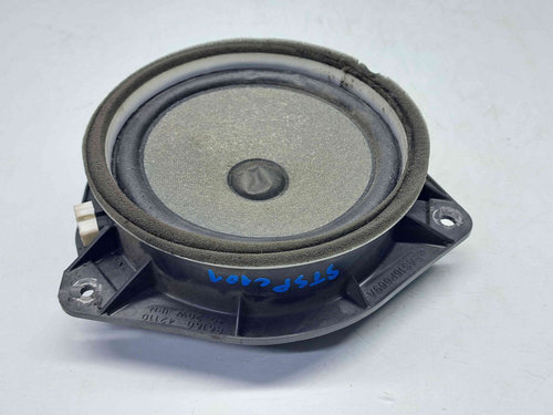 Boxa stanga spate Toyota Rav 4 II (CLA2, XA2, ZCA2, ACA2) [Fabr 2000-2006] 86160-42110