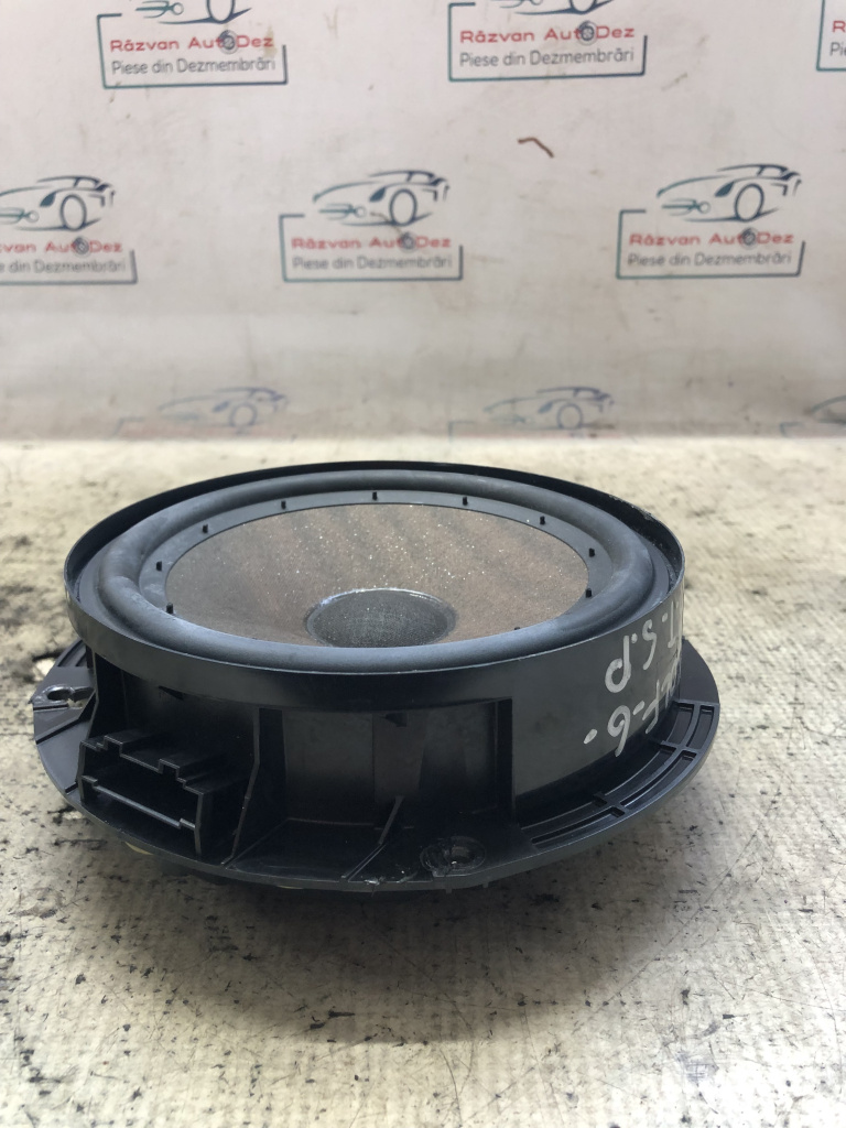 Boxa stanga spate Volkswagen Golf 6 2012, 1K8035454
