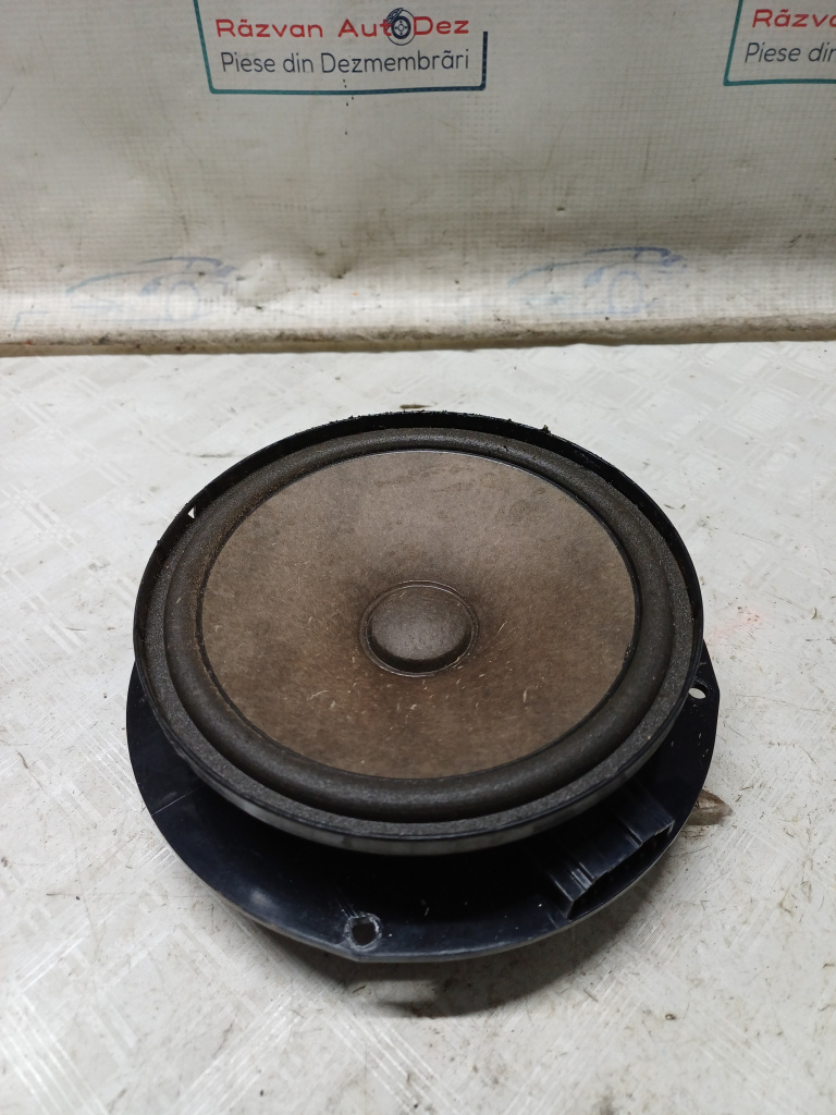 Boxa stanga spate Volkswagen Golf 6 Plus - Motorina 2010, 1K0035454M