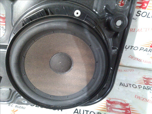 Boxa stanga spate VOLKSWAGEN GOLF 6