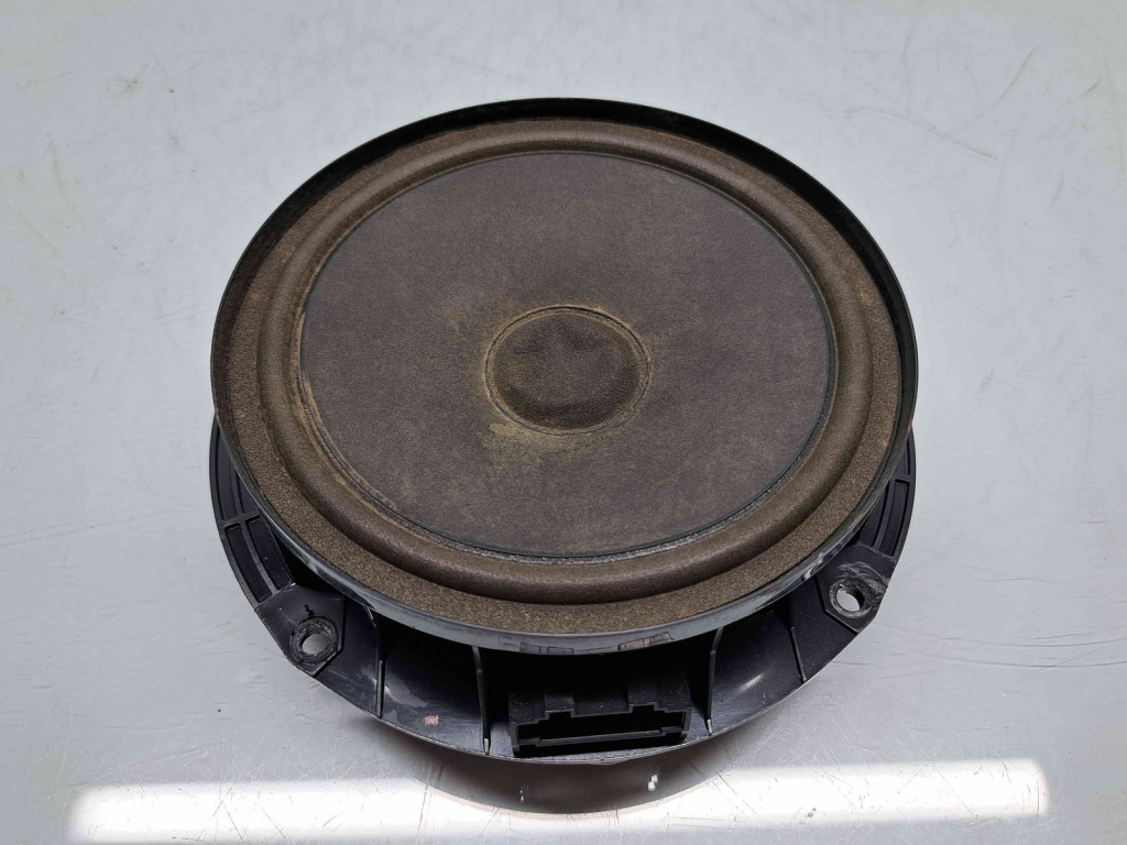 Boxa stanga spate Volkswagen Passat B7 (365) Variant [Fabr 2010-2014] 3C8035453