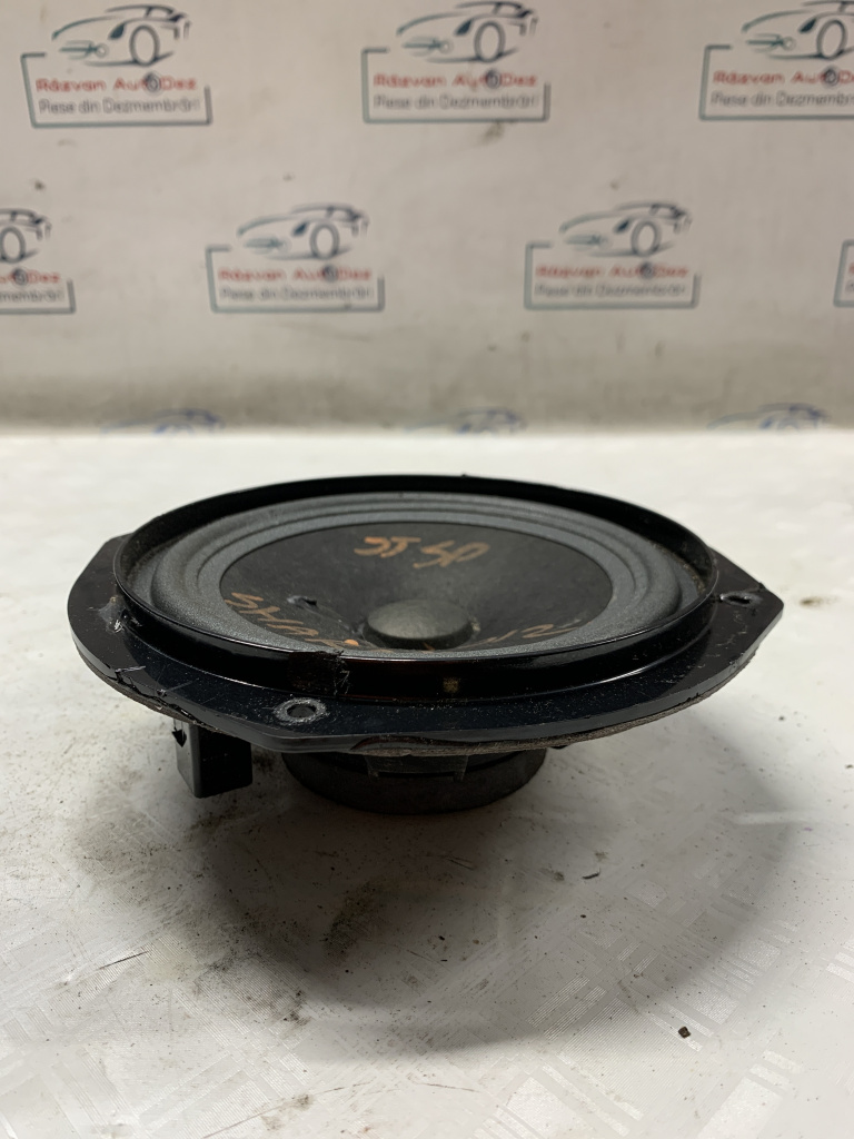 Boxa stanga spate Volkswagen Sharan - Motorina 2012, 7N0035453B