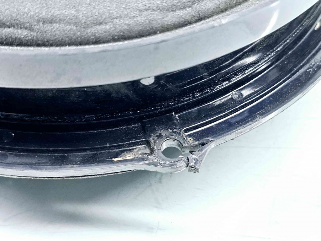 Boxa stanga spate Volkswagen Touareg (7LA, 7L6) [Fabr 2003-2010] 7L0035411A