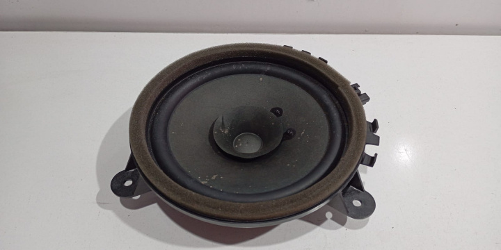 Boxa stanga spate Volvo XC60 [2008 - 2013]