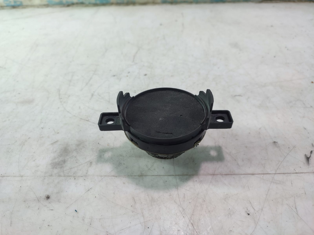 Boxa tweeter 13230701 Opel Zafira B [2005 - 2010] 1.9 cdti Z19DTH