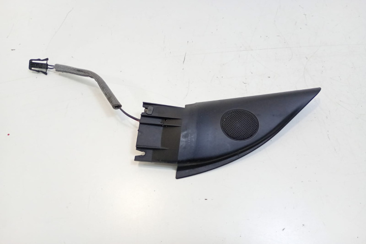 Boxa tweeter 3B0837993 Volkswagen VW Passat B5.5 [facelift] [2000 - 2005]
