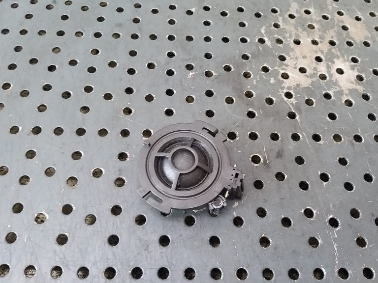Boxa tweeter dreapta fata audi q7 4l 4f0035399a