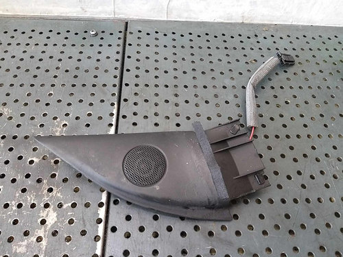 Boxa tweeter dreapta fata vw passat b5 3b 3b0035411f