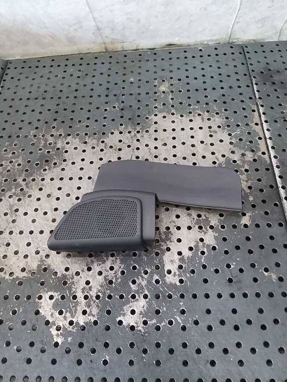 Boxa tweeter stanga fata ford focus 3 8a6t18808bb