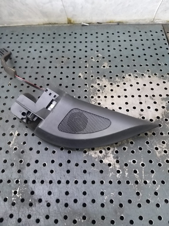 Boxa tweeter stanga fata vw golf 5 1k 1k0035411c