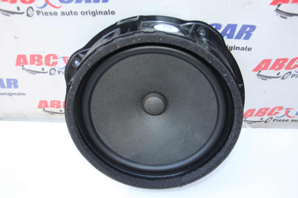 Boxa usa dreapta fata Audi A3 8V Sportback cod: 8V0035415C 2012-2020