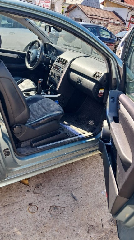 Boxa usa dreapta fata Mercedes B-class w245