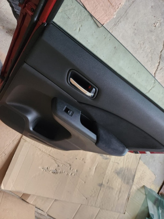 Boxa usa dreapta spate Honda CR-V an de fabricatie 2013