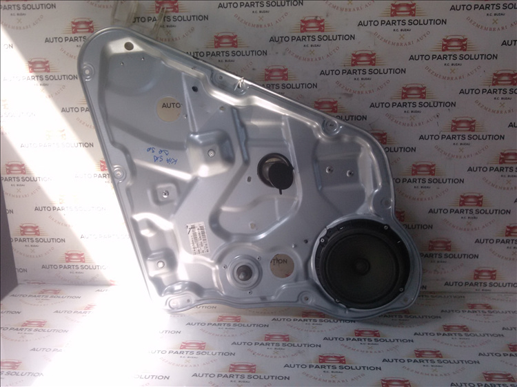 Boxa usa dreapta spate KIA CEED