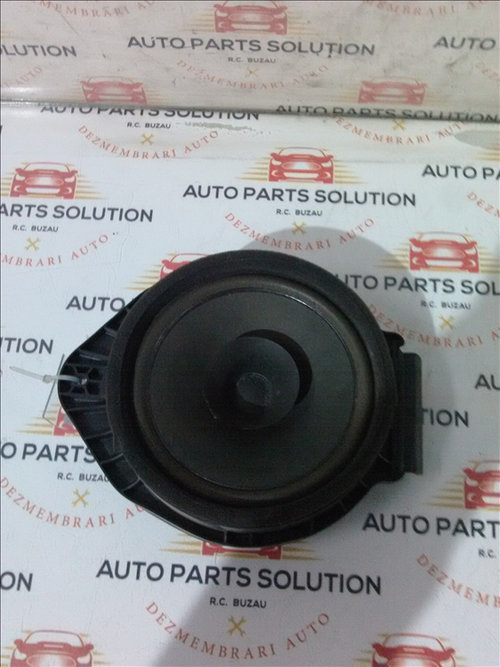 Boxa usa dreapta spate OPEL ASTRA J an fabr. 2015