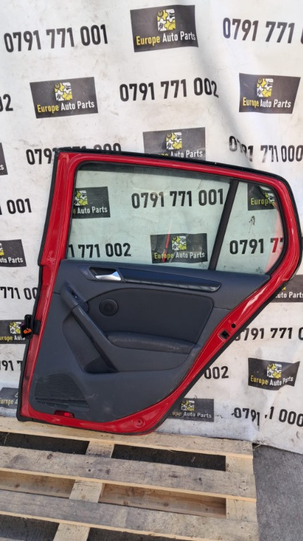 Boxa usa dreapta spate VW Golf 6 hatchback an 2011