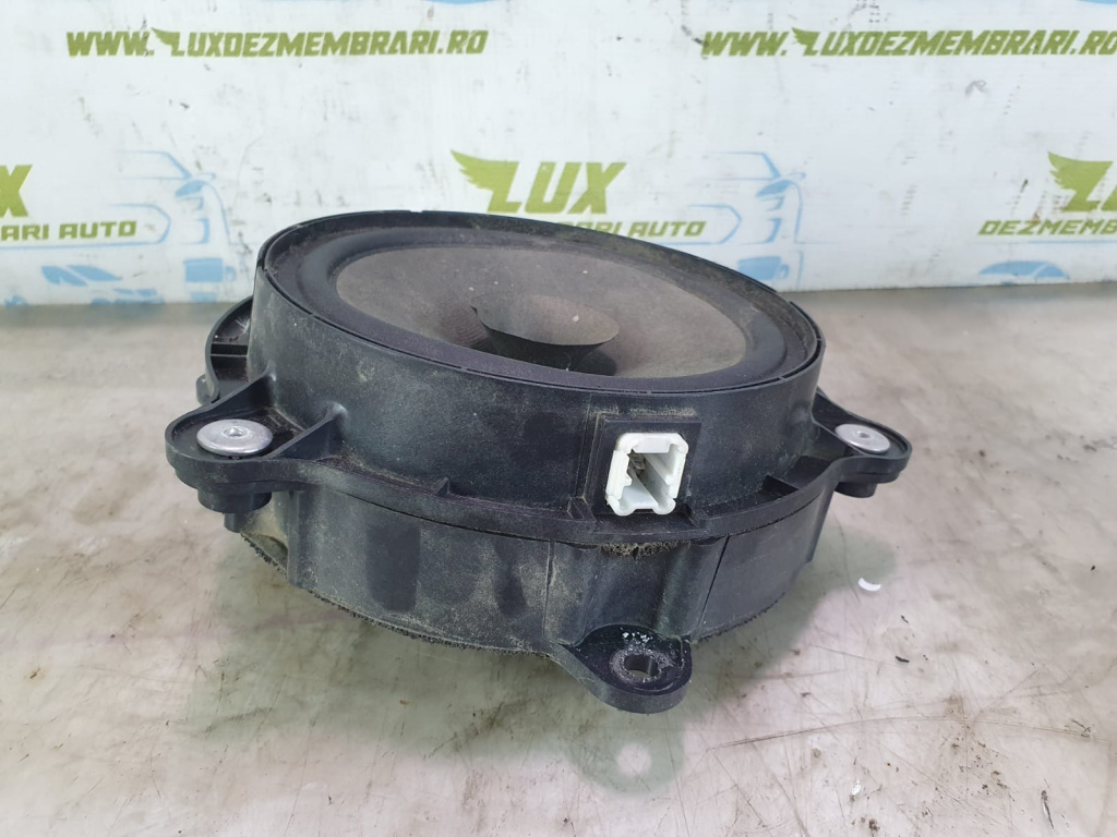 Boxa usa fata 28156 3sg0a Dacia Logan 2 [2013 - 2016]
