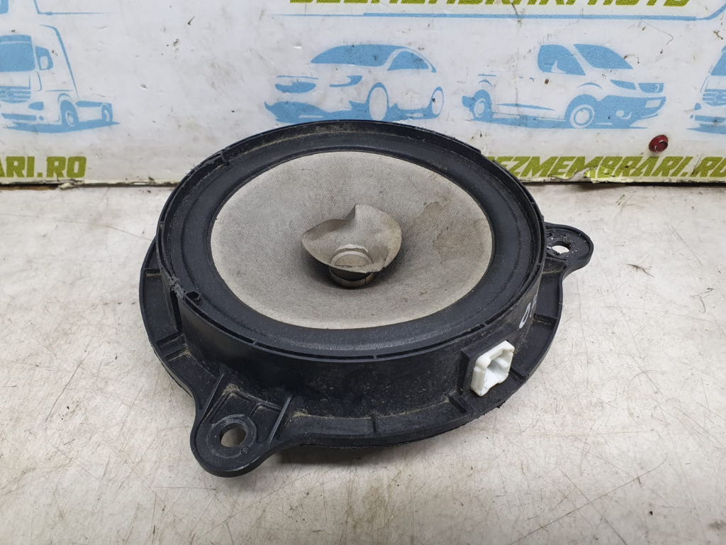 Boxa usa fata 28156 3sg0a Dacia Sandero 2 [2013 - 2016]