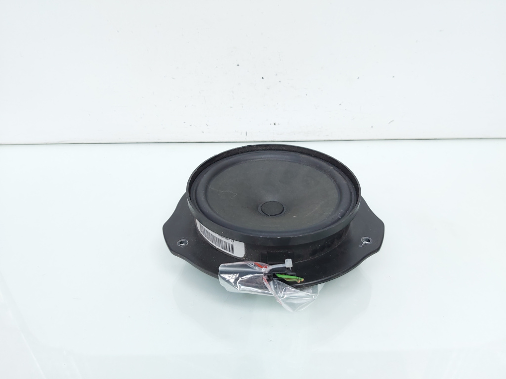 Boxa usa fata, cod A2049062401, Mercedes Clasa C T-Model (S204) (id:661482)