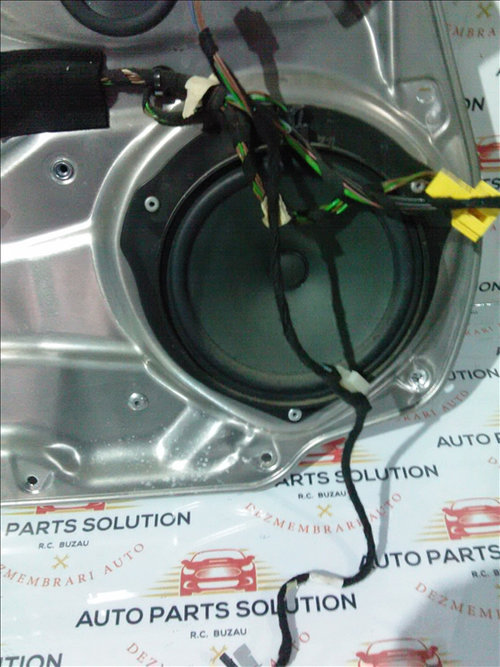 Boxa usa fata MB C CLASS an fabr.2012