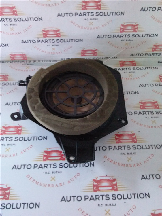 Boxa usa fata PEUGEOT 206 an fabr. 2005