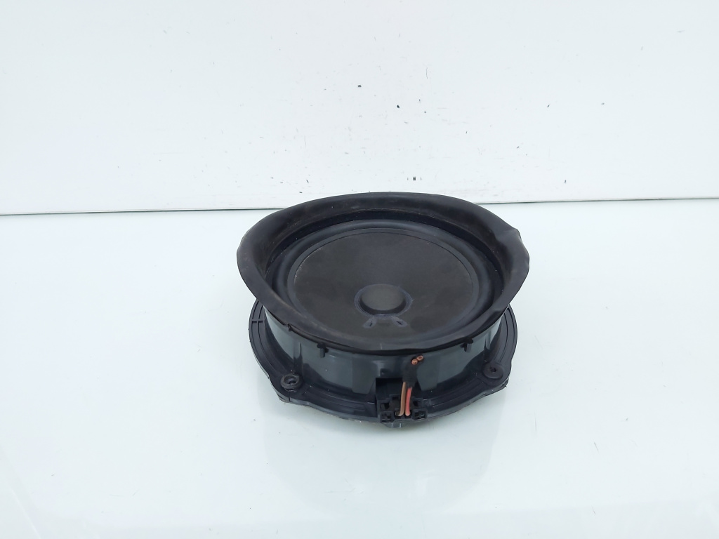 Boxa usa spate, Skoda Octavia 3 Scout (5E5) (idi:665247)