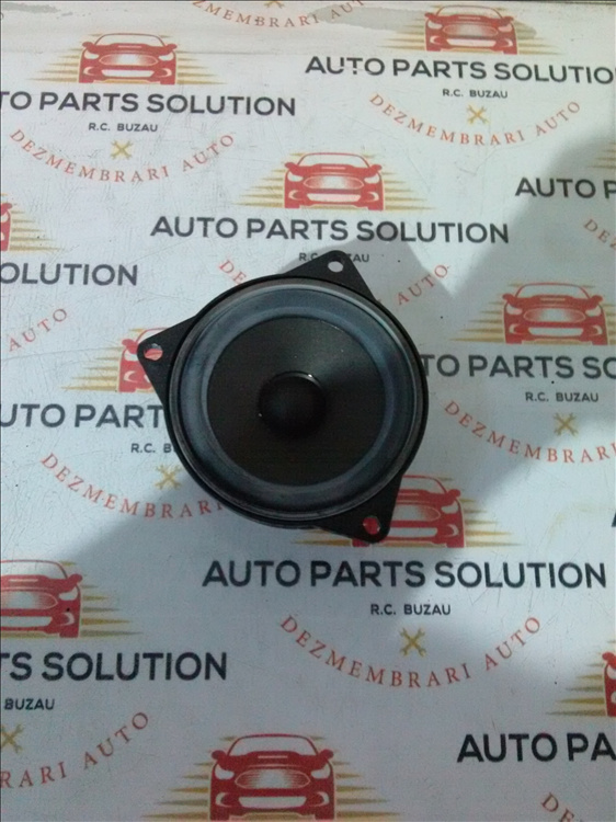 Boxa usa stanga fata BMW E 60