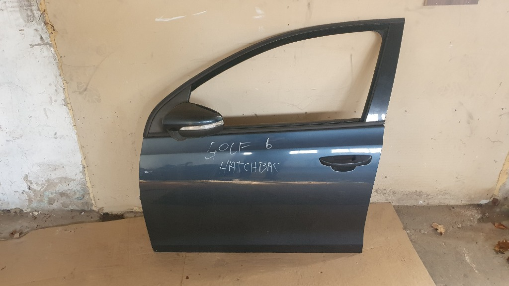 Boxa usa stanga fata Vw Golf 6 1.4 TSI hatchback an de fabricatie 2009