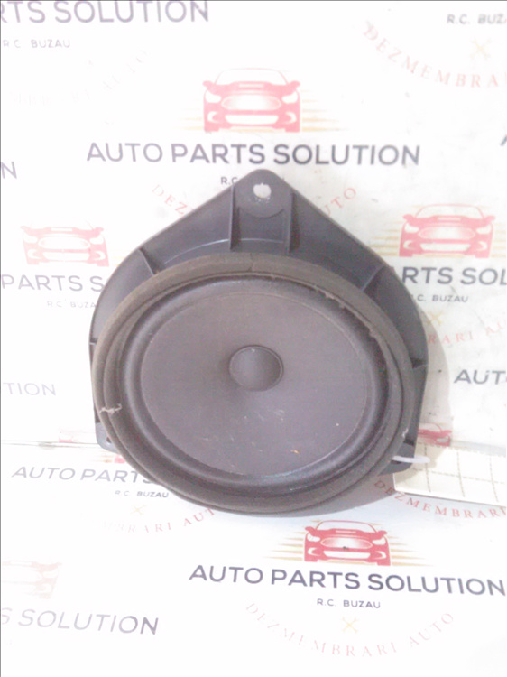 Boxa usa stanga spate TOYOTA RAV 4 an fabr. 2008