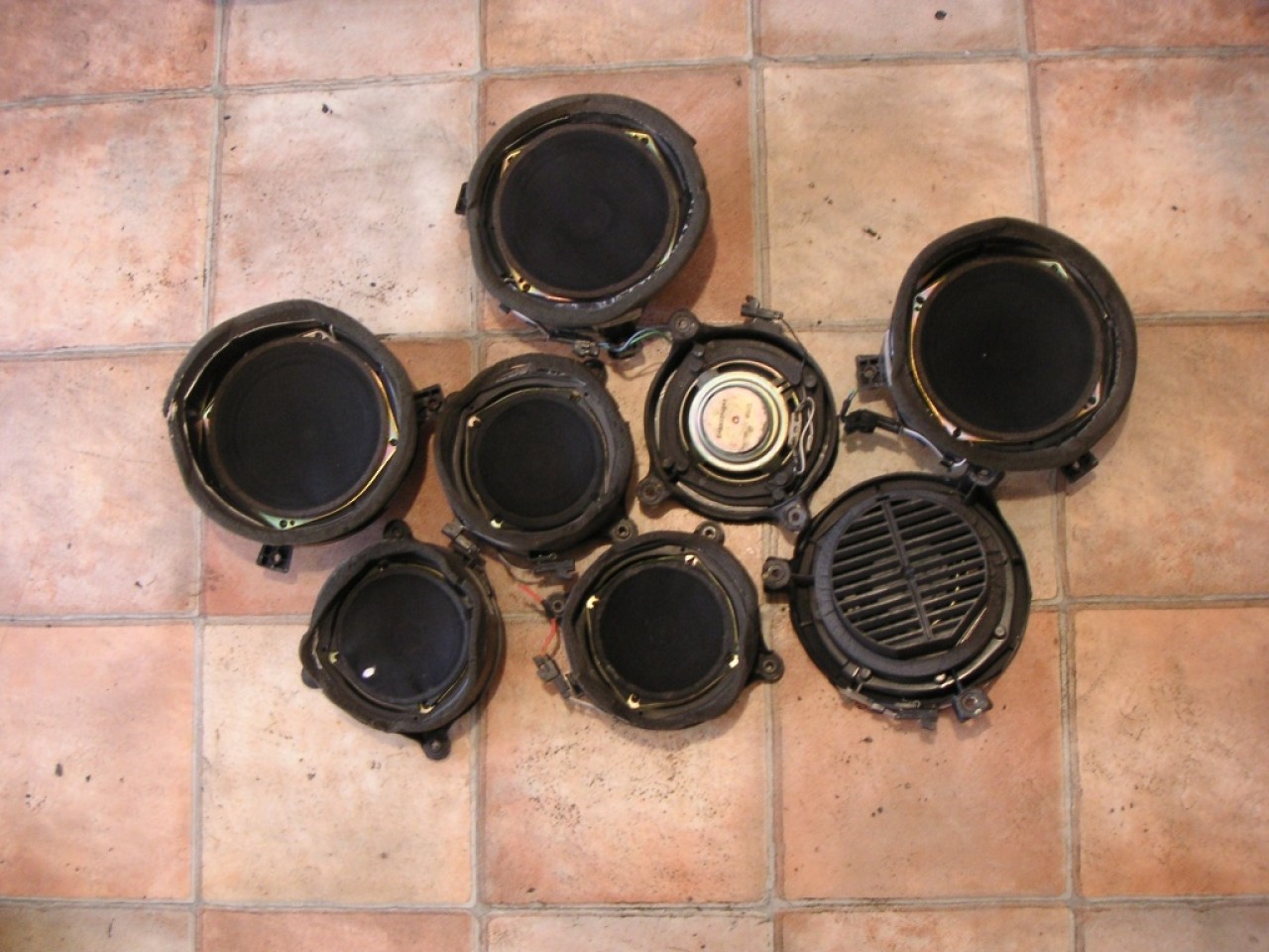 Boxe difuzoare Mercedes ML W163 (2000-2005)