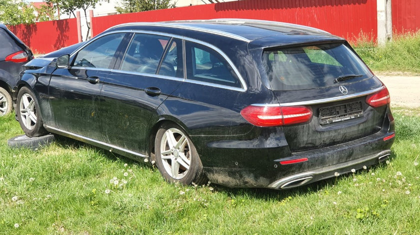 Boxe Mercedes E-Class W213 2017 combi 2.0 d om654