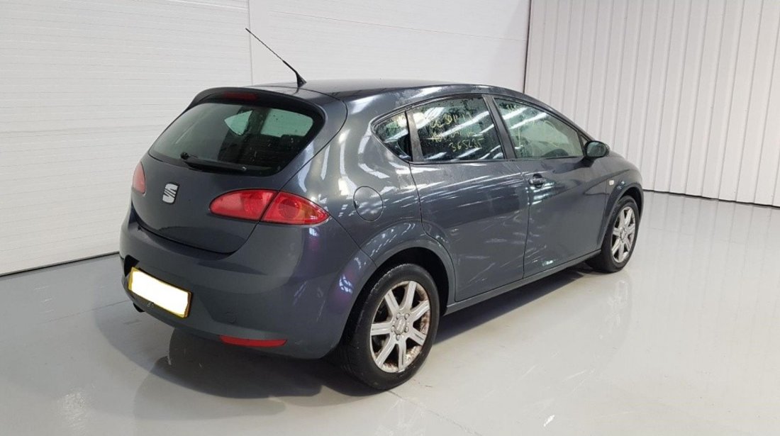 Boxe Seat Leon II 2006 hatchback 1.6