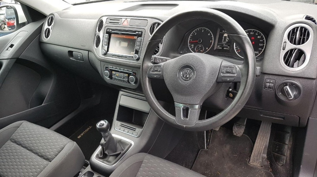 Boxe Volkswagen Tiguan 2011 SUV 2.0 TDI