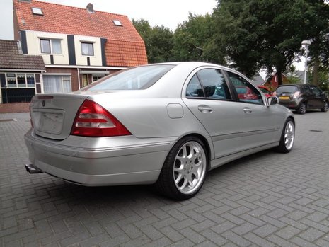 Brabus 3.8 S de vanzare