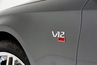 Brabus 900 Rocket cu exterior gri metalizat
