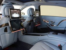 Brabus 900 Rocket cu interior albastru