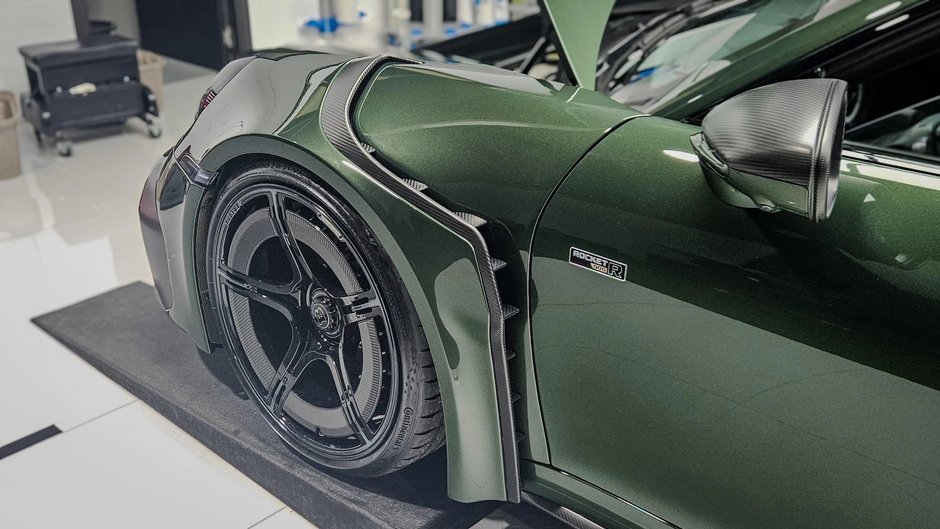 Brabus 900 Rocket R in Romania