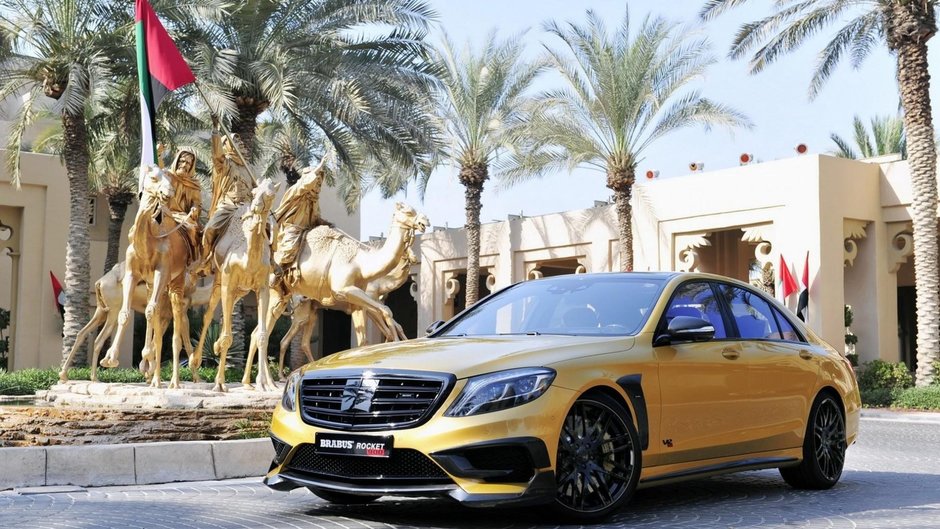 Brabus Rocket 900 Desert Gold