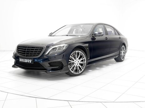 Brabus S63 AMG in albastru