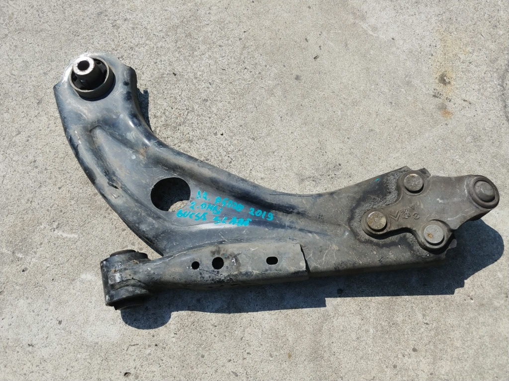 Brat bascula dreapta fata 1.6b citroen c5 aircross 98138522