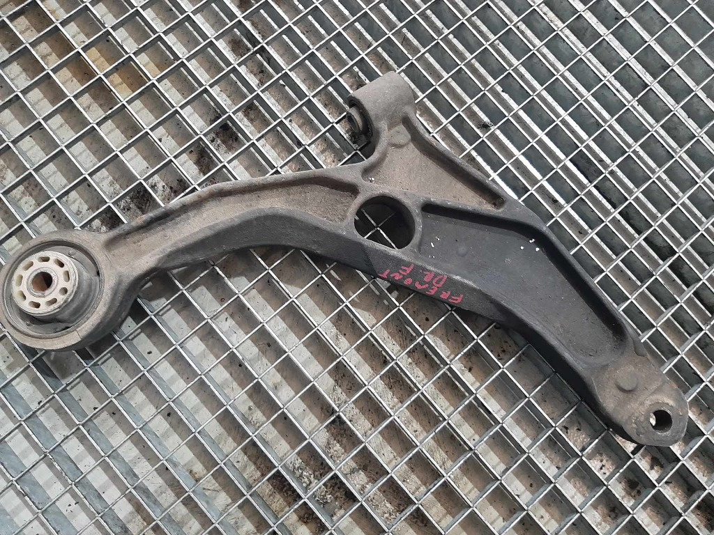 Brat bascula dreapta fata 2.0 d fiat freemont 04786424