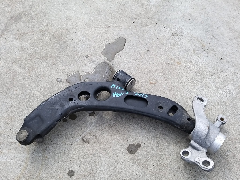 Brat bascula dreapta fata mini countryman f60 8831646
