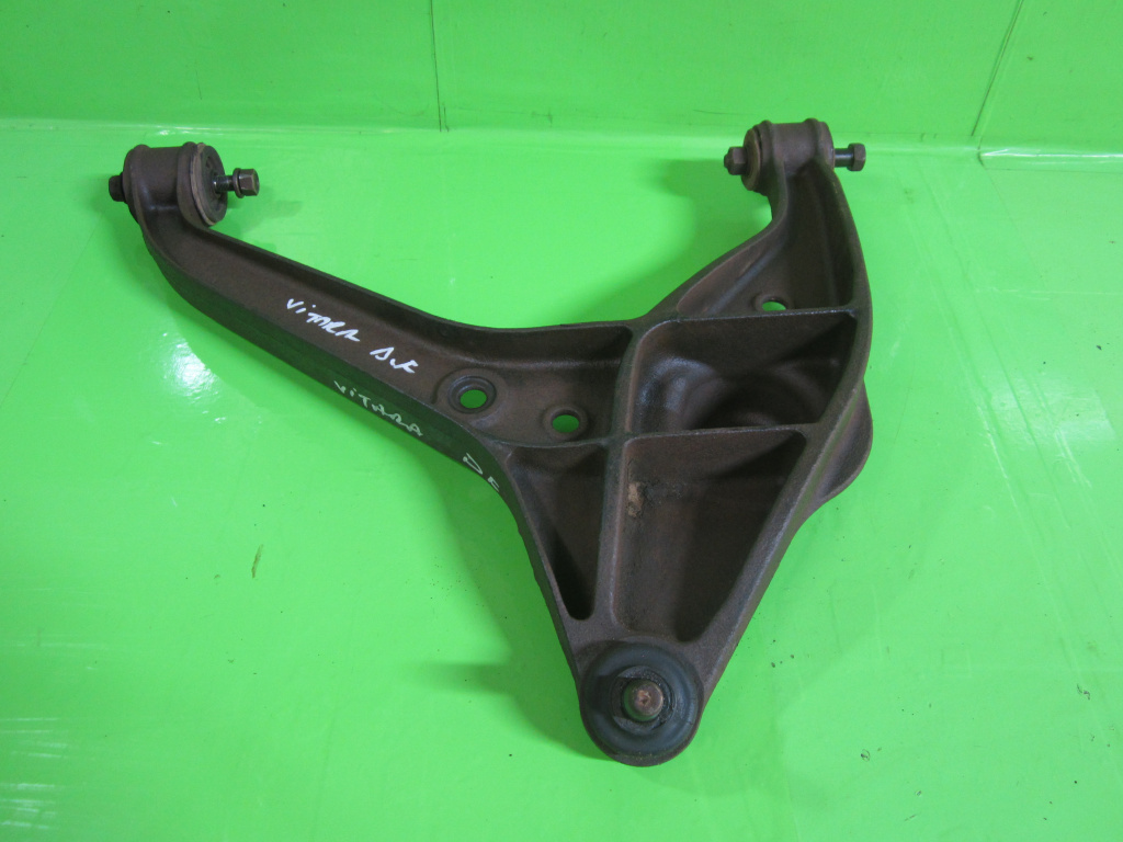 BRAT / BASCULA DREAPTA FATA SUZUKI VITARA 4x4 FAB. 1988 – 2002 ⭐⭐⭐⭐⭐