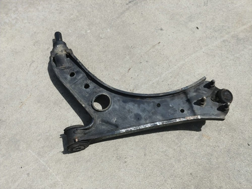 Brat bascula dreapta fata vw caddy 3 1.9 tdi bls