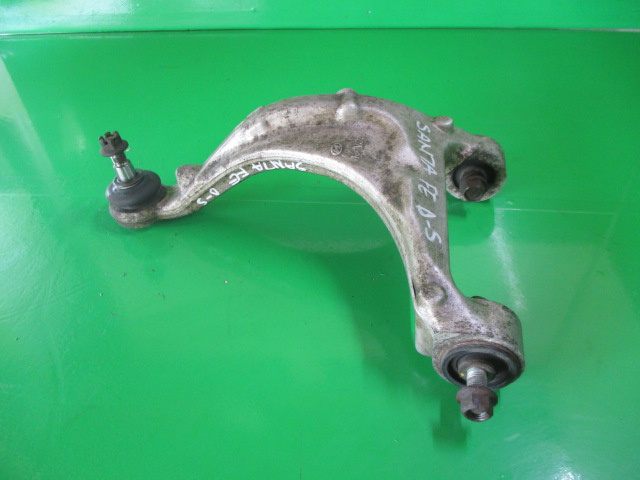 BRAT / BASCULA DREAPTA SPATE HYUNDAI SANTA FE 2 4X4 FAB. 2006 – 2013 ⭐⭐⭐⭐⭐