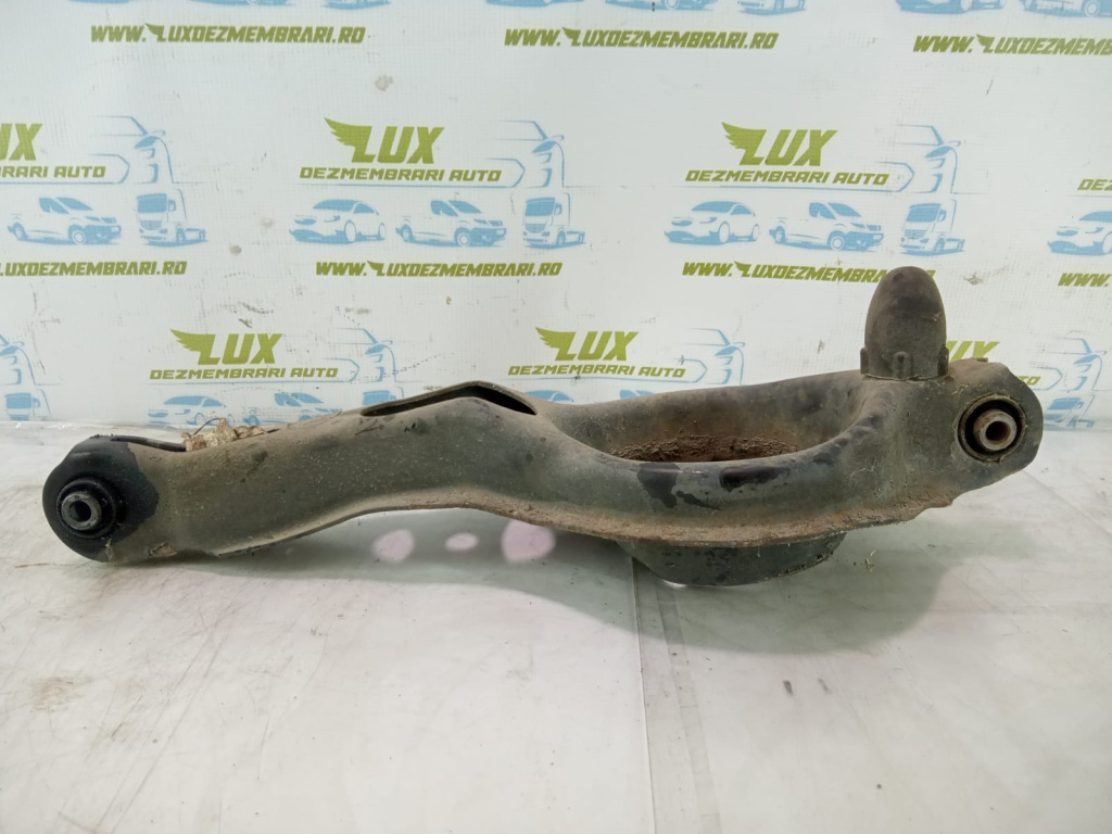 Brat bascula dreapta spate Volvo V40 2 [facelift] [2016 - 2020] 2.0 d2 D4204T8